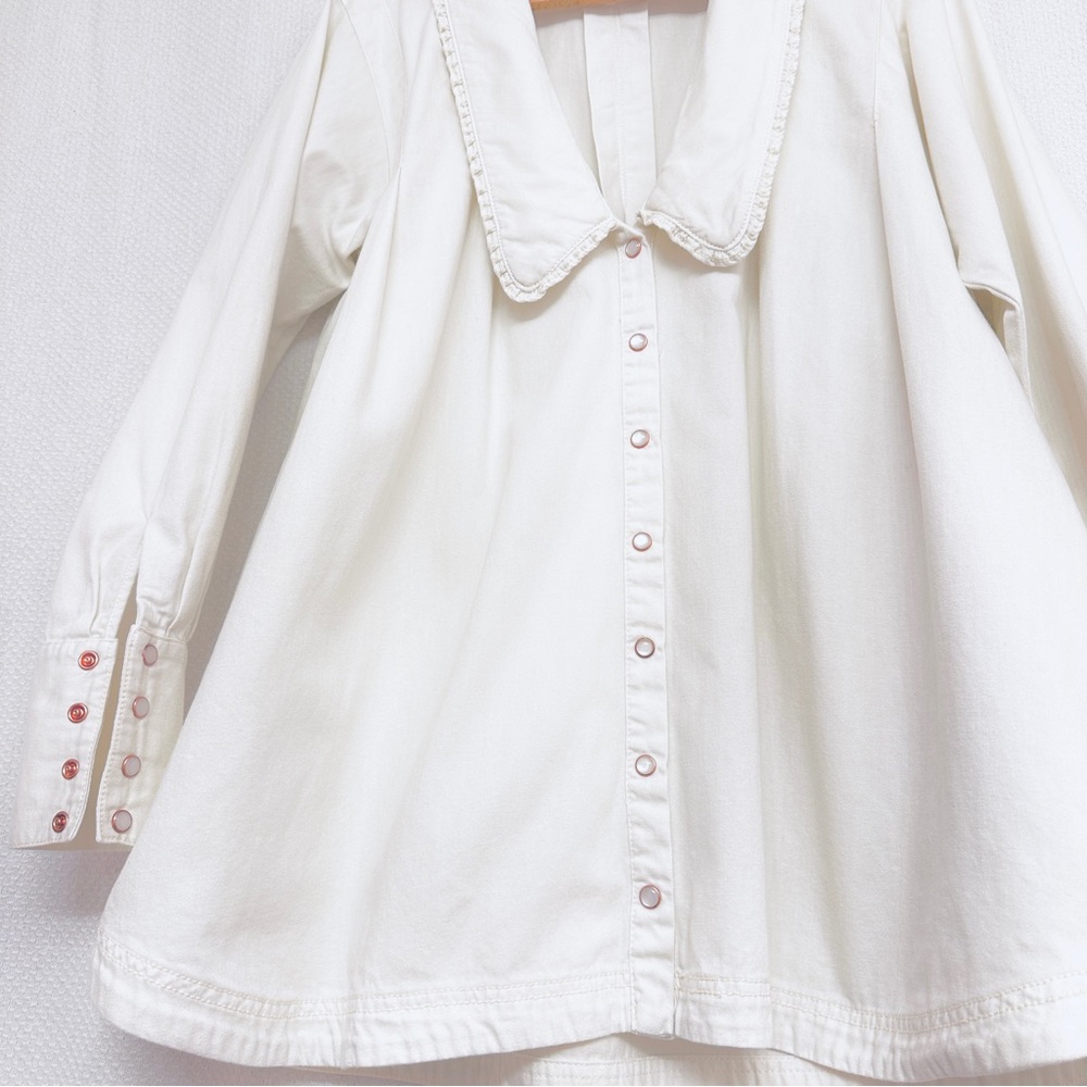 Free People Cotton Cream Denim Dress with pearl snap Detail oversized jacket. - Picture 4 of 12